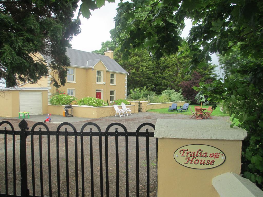 Tralia Farmhouse Self Catering Farranfore Phòng bức ảnh